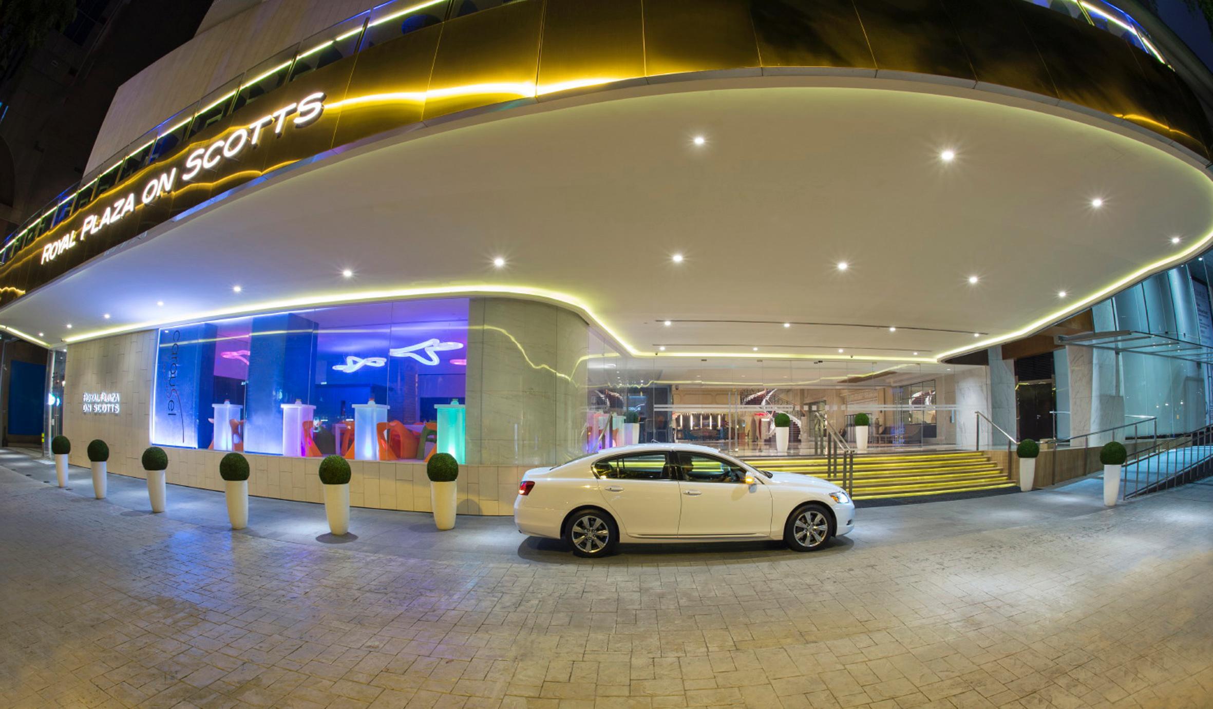 Royal Plaza On Scotts 5* Singapur