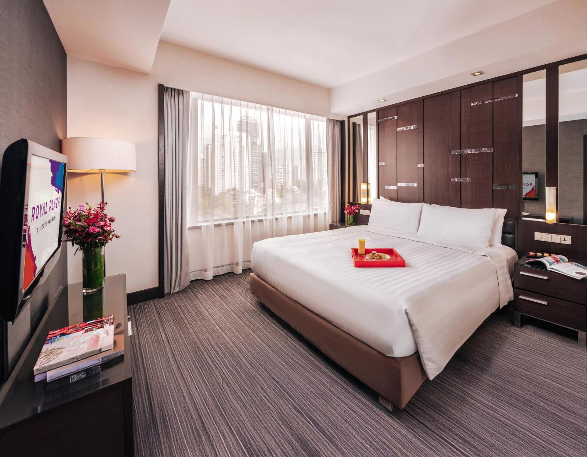 Royal Plaza On Scotts 5* Singapur