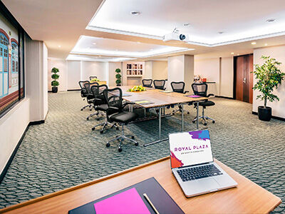 Hotel Royal Plaza On Scotts 5*